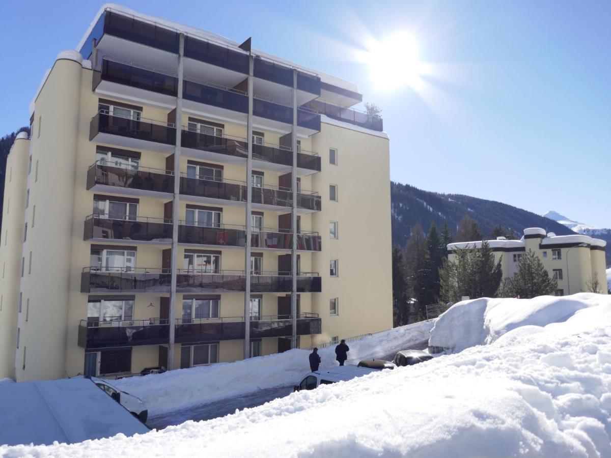 Apartment Allod-Park-52 By Interhome Davos Eksteriør billede